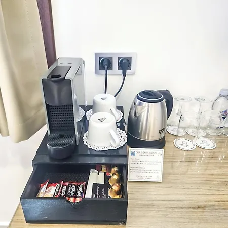 Hotell Dna (adults Only) *