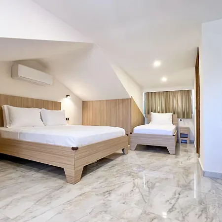Hotell Dna (adults Only)