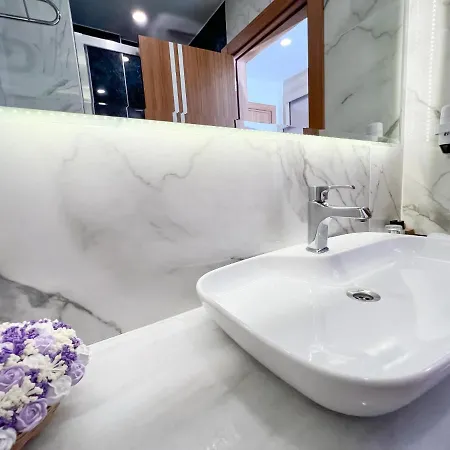 Dna (adults Only) 달리안